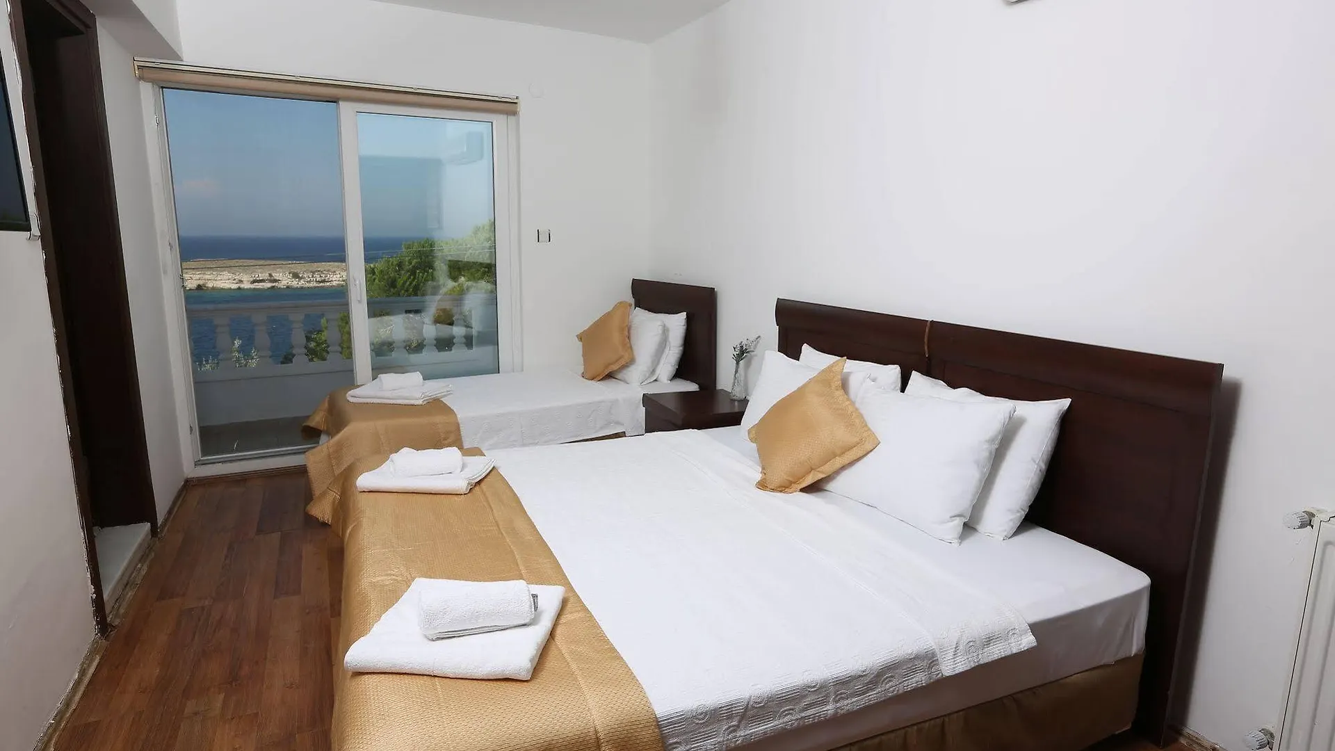 Arya Hotel Karaburun Karaburun